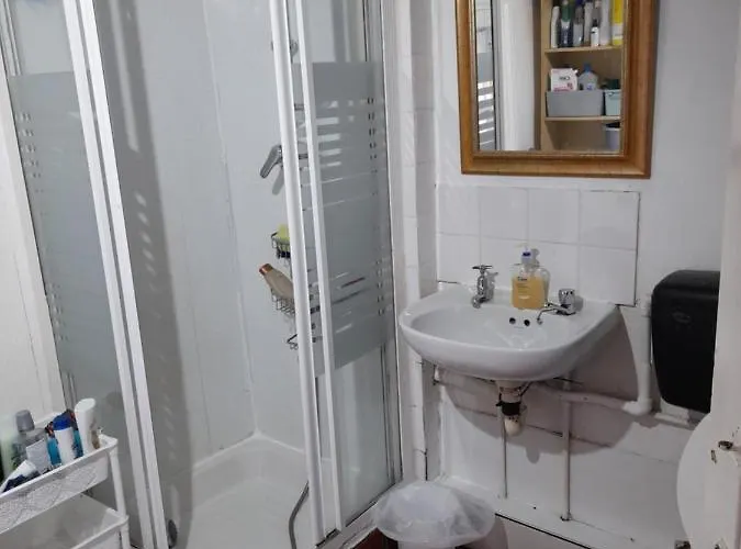 Annesley Park-homestay Ap בית אירוח *